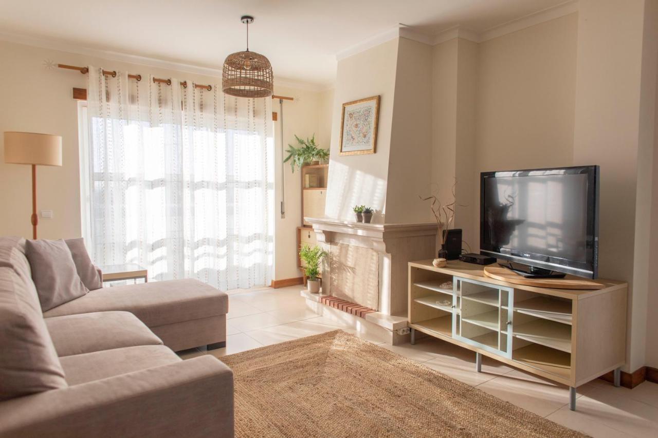 Middle Of The Bay 2 Bedroom Apartment فيريل المظهر الخارجي الصورة